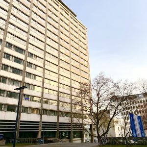 378961-stuttgart-universitesi-4